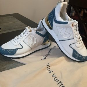 NEW rare Louis Vuitton Run Away Sneaker size 37. Gold heel. Monogram Denim
